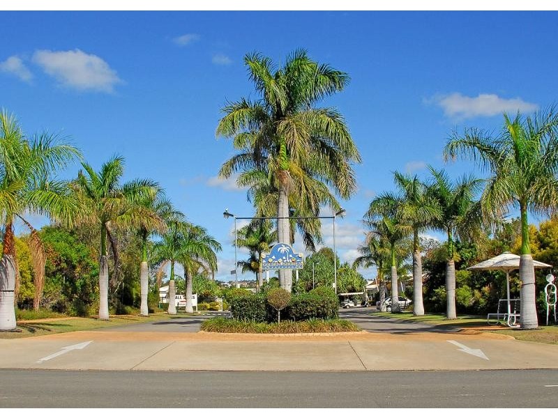 213,7 Bay  Drive, Pialba QLD 4655