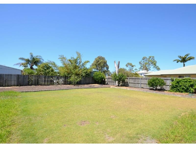 46 Bayrise  Drive URANGAN 4655, Urangan QLD 4655