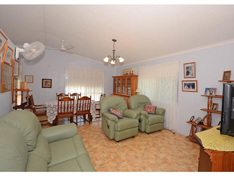 46 Bayrise  Drive URANGAN 4655, Urangan QLD 4655