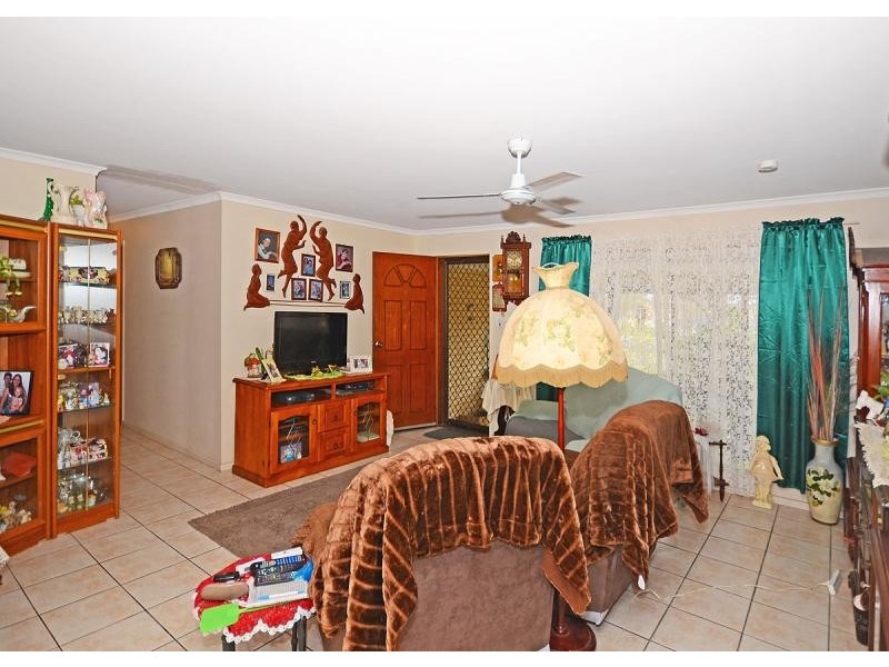 6 Caddy Avenue URRAWEEN 4655, Urraween QLD 4655