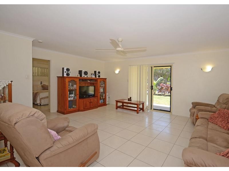 6 Gibbs  Street URANGAN 4655, Urangan QLD 4655