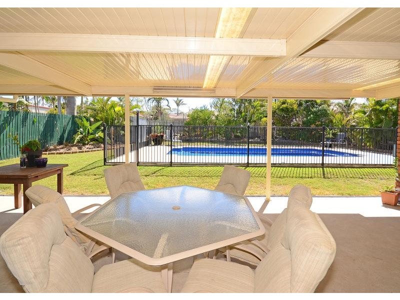 1 Alma Court URANGAN 4655, Urangan QLD 4655