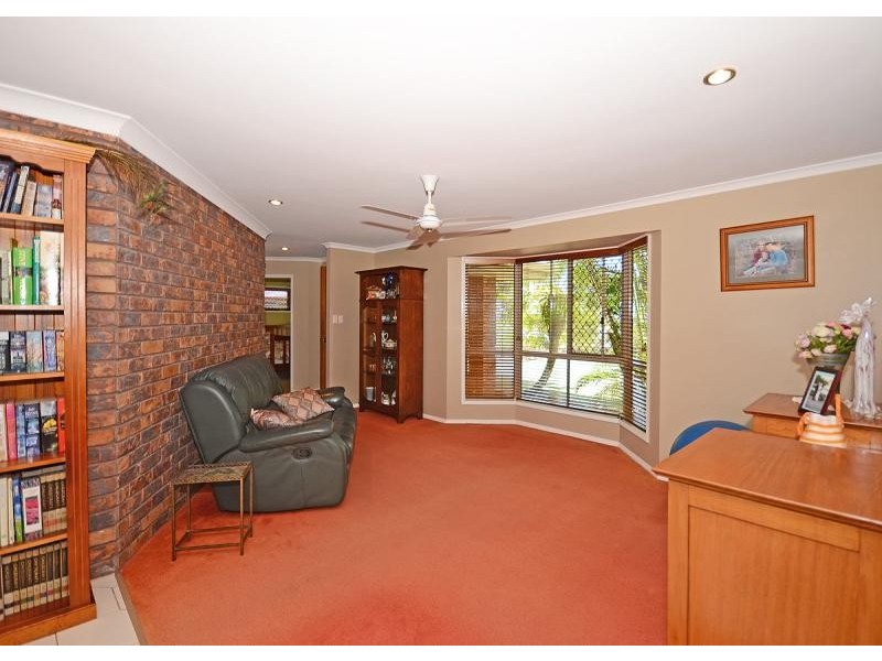 1 Alma Court URANGAN 4655, Urangan QLD 4655