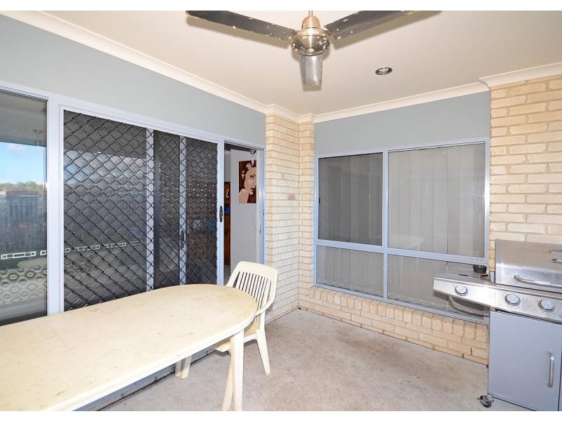 1/103 Nissen Street, Urraween QLD 4655