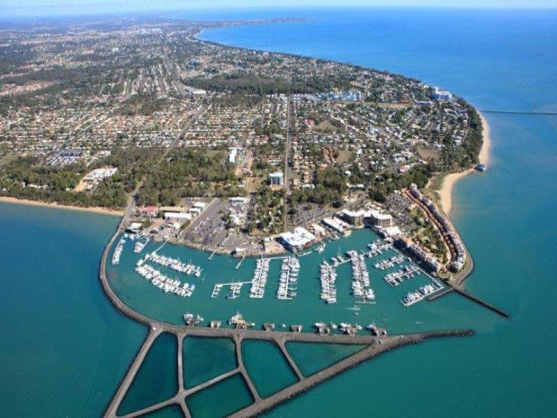 10 Hood  Street URANGAN 4655, Urangan QLD 4655