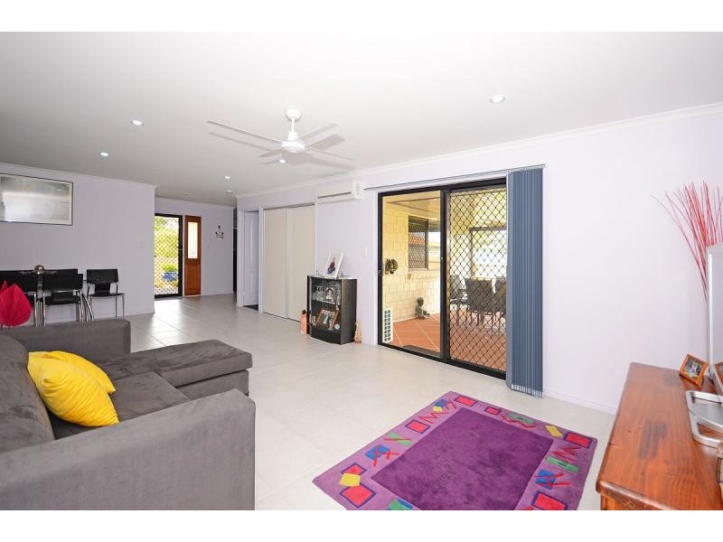 1 Sonder Street URANGAN 4655, Urangan QLD 4655