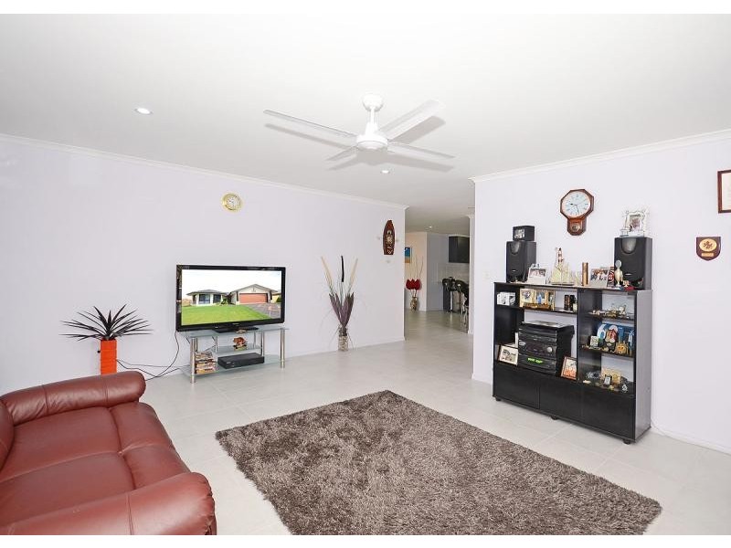 1 Sonder Street URANGAN 4655, Urangan QLD 4655