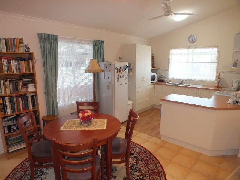 326/7 Bay  Drive, Pialba QLD 4655