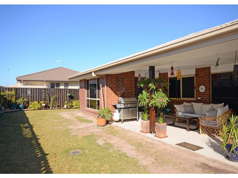 10 Forrest Court, Urraween QLD 4655