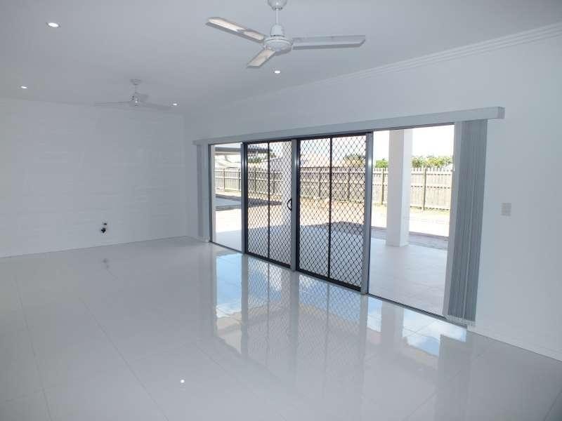 58 Royal  Drive, Kawungan QLD 4655