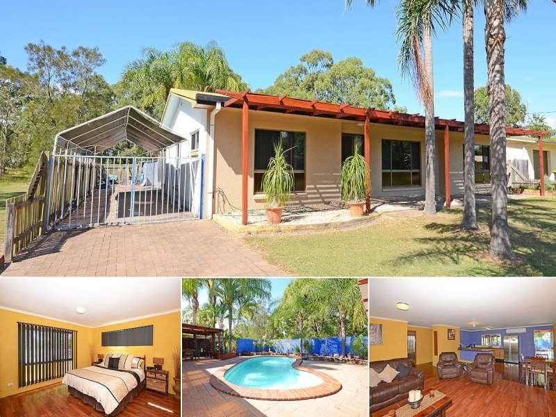 2 Riley  Street, Urangan QLD 4655