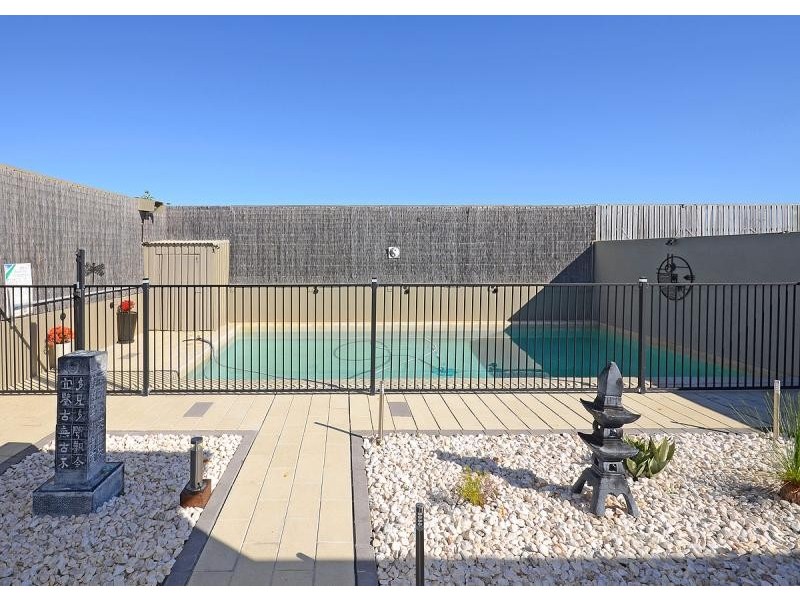 L2, 1, 27 Bay Park  Road, Wondunna QLD 4655