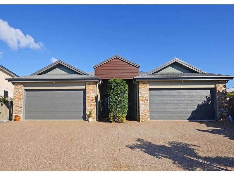 L2, 1, 27 Bay Park  Road, Wondunna QLD 4655
