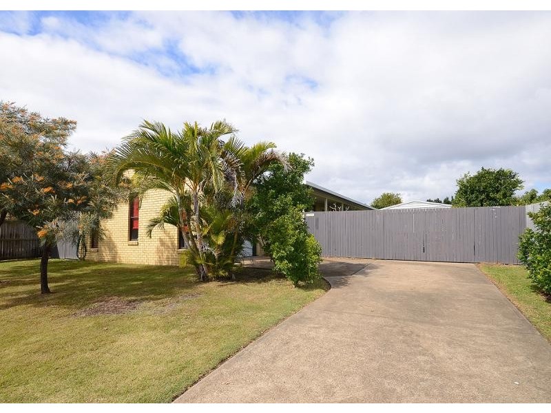 45 Caddy Avenue, Urraween QLD 4655