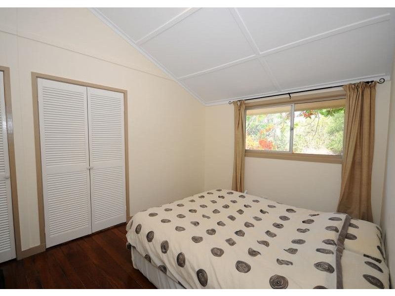13 Oslove Drive, Booral QLD 4655