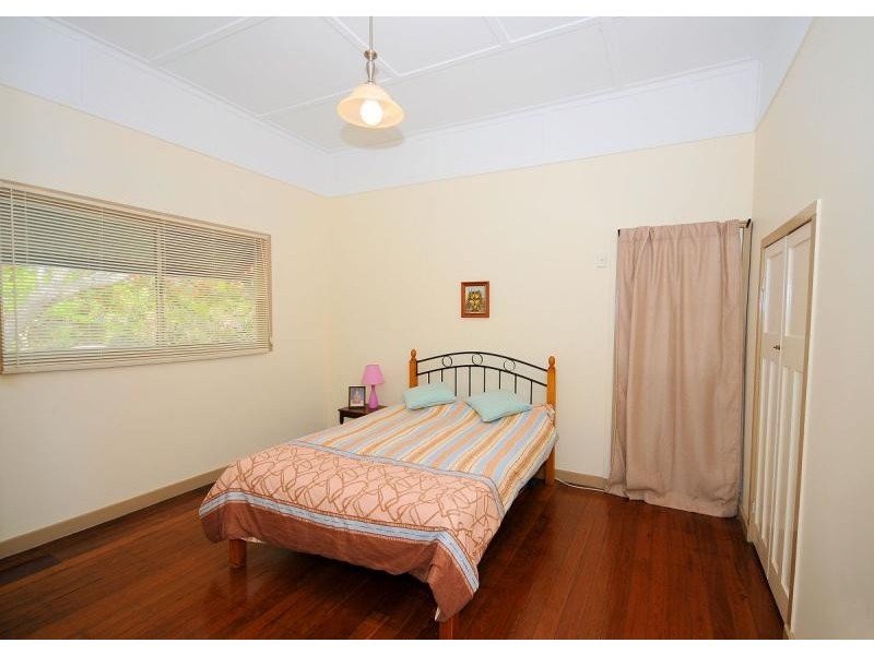 13 Oslove Drive, Booral QLD 4655