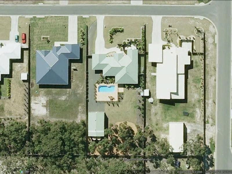 17 Amstal Avenue, Wondunna QLD 4655 Floorplan