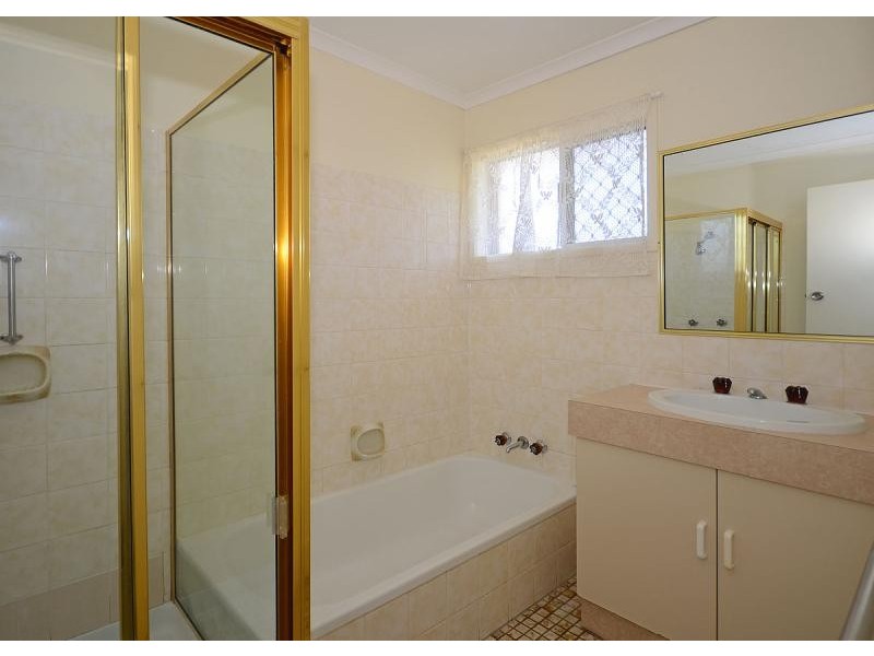 19 Dover Street, Pialba QLD 4655