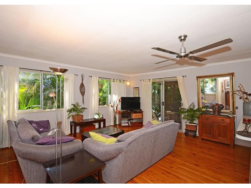 439 Boat Harbour Drive, Torquay QLD 4655