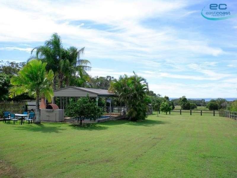 22 Beacon  Road, Booral QLD 4655