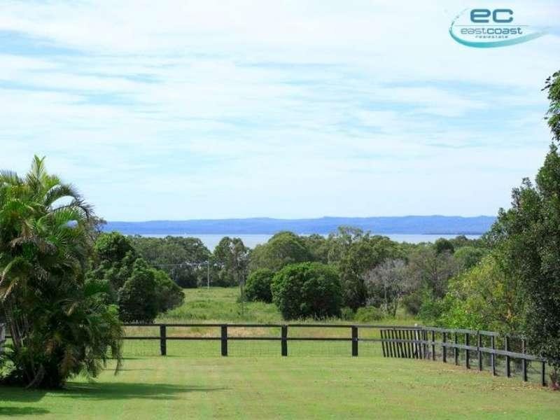 22 Beacon  Road, Booral QLD 4655