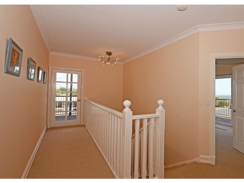 1 Woralie Way, Urraween QLD 4655