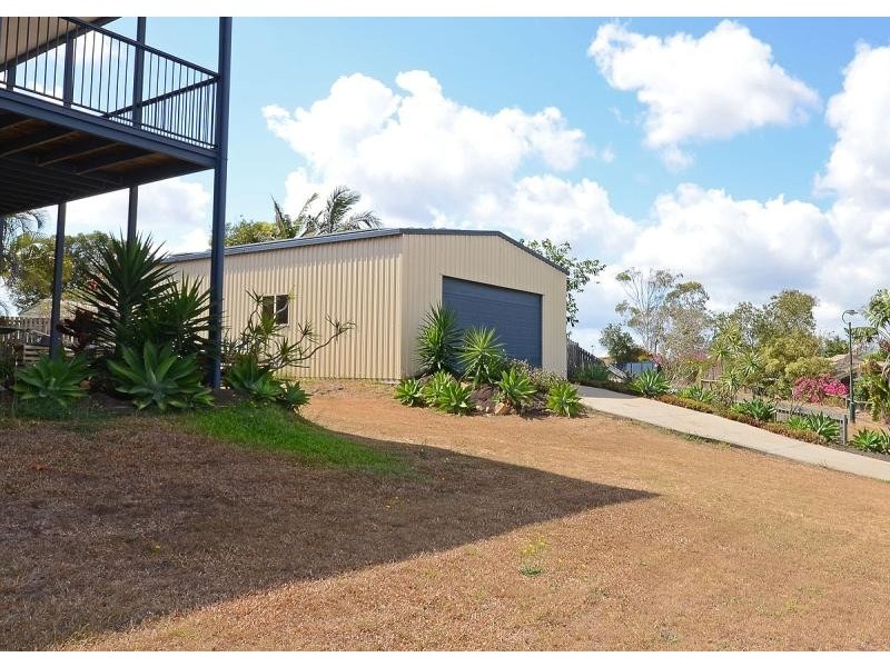 1 Woralie Way, Urraween QLD 4655