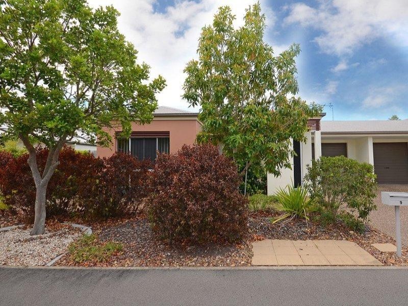 9, 230 Pulgul Street, Urangan QLD 4655