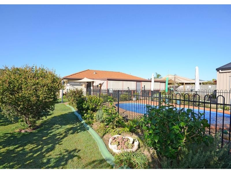 54 Cedar Crescent, Kawungan QLD 4655