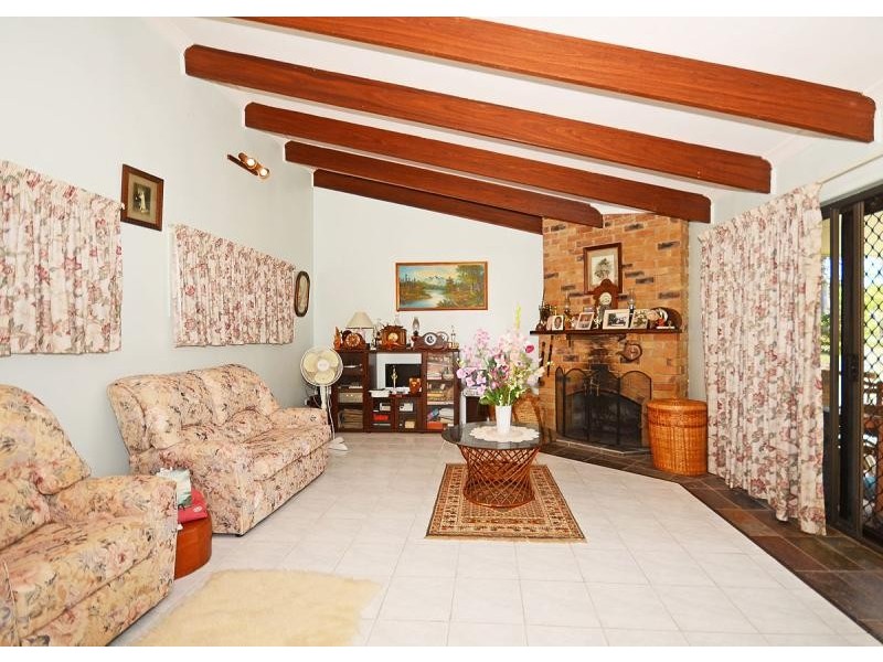 94 – 96 Garden Drive, Urangan QLD 4655