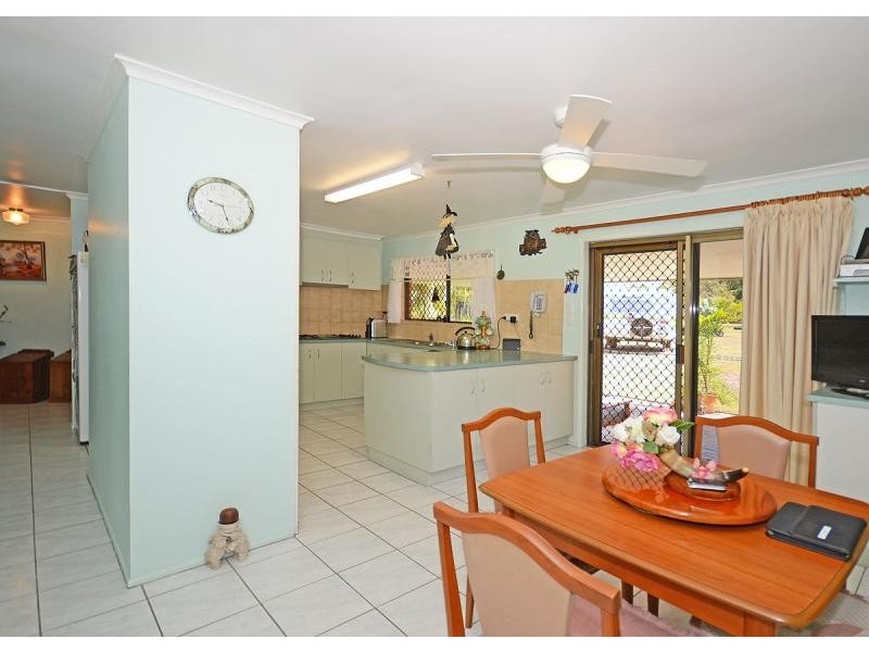 94 – 96 Garden Drive, Urangan QLD 4655