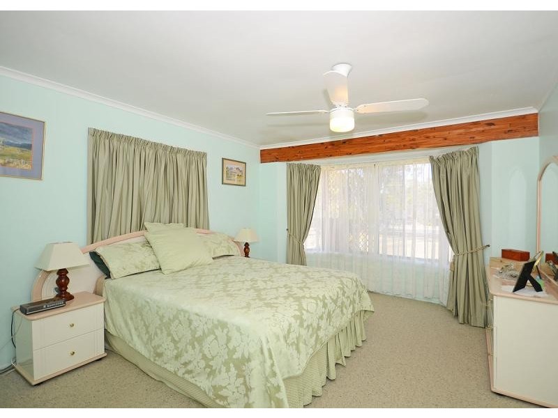 94 – 96 Garden Drive, Urangan QLD 4655