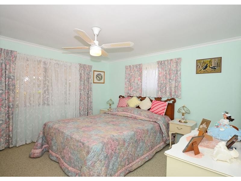 94 – 96 Garden Drive, Urangan QLD 4655