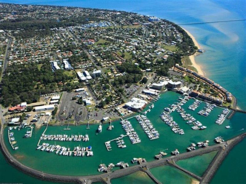 94 – 96 Garden Drive, Urangan QLD 4655