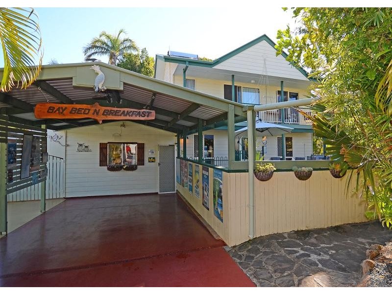 180a Cypress Street, Urangan QLD 4655