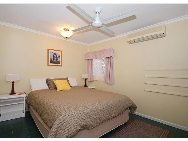 180a Cypress Street, Urangan QLD 4655