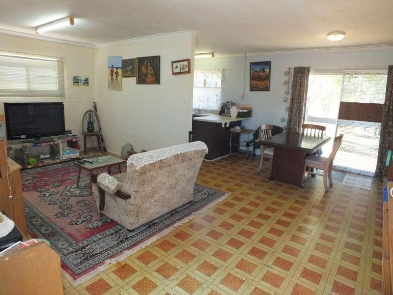 443 Boat Harbour Drive, Torquay QLD 4655