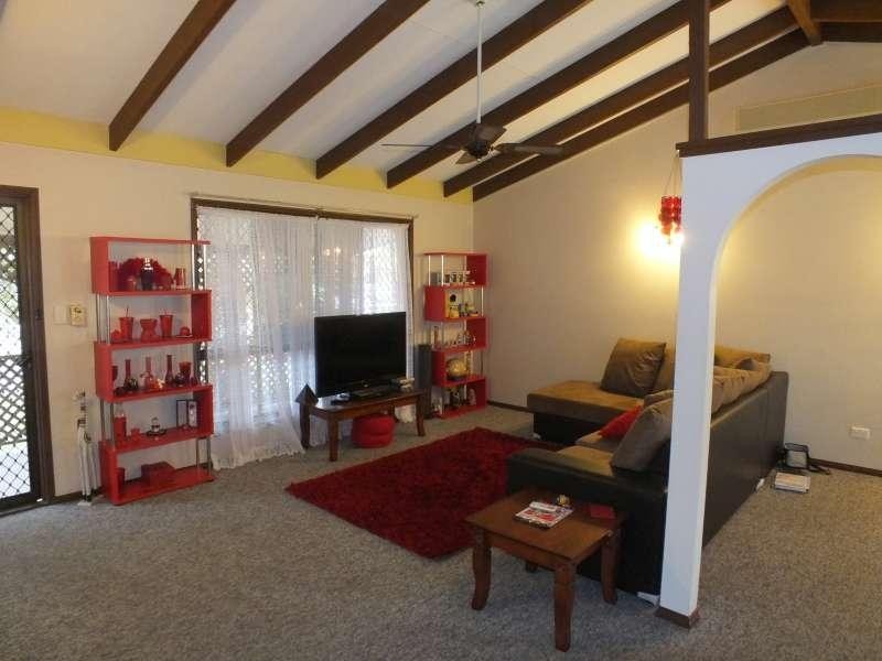 28 Romney  Street, Pialba QLD 4655