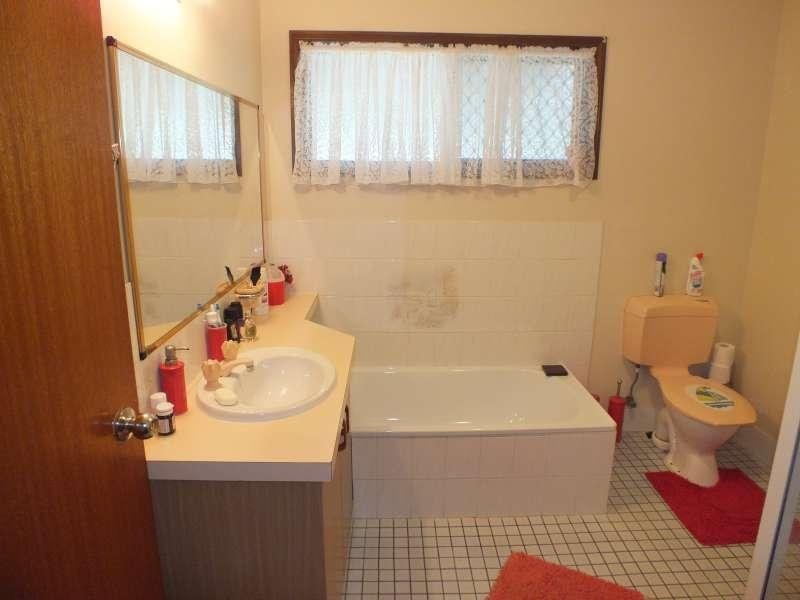 28 Romney  Street, Pialba QLD 4655