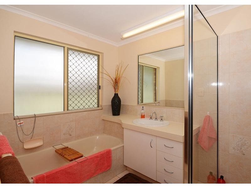 51 Honeysuckle Avenue, Kawungan QLD 4655