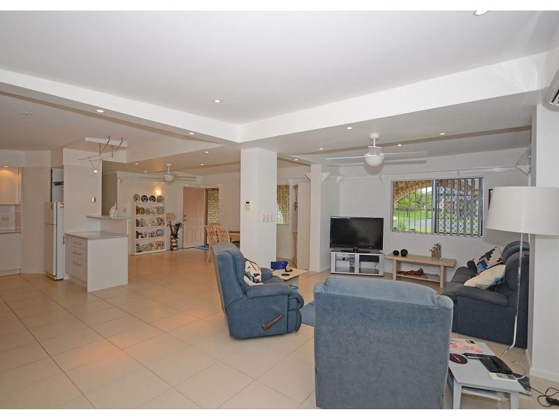 11 Grevillea  Street, Kawungan QLD 4655