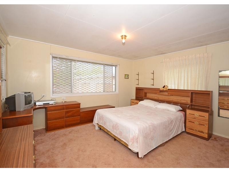 40 Tavistock Street, Torquay QLD 4655