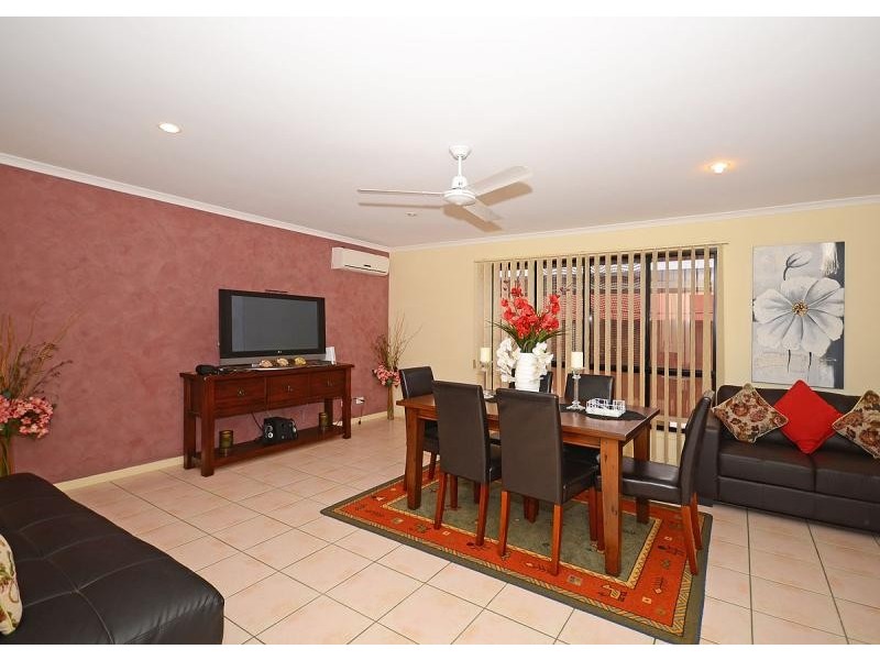 3 Oriole Court, Eli Waters QLD 4655
