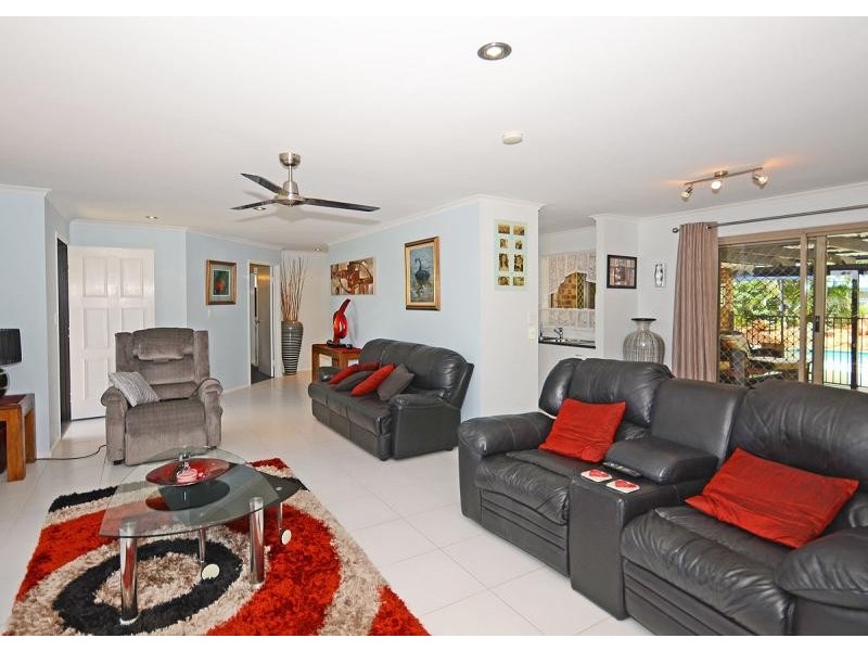 26 Wattlebird  Lane, Eli Waters QLD 4655