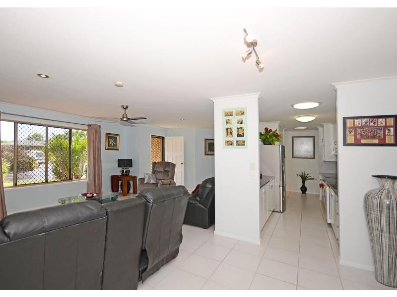 26 Wattlebird  Lane, Eli Waters QLD 4655