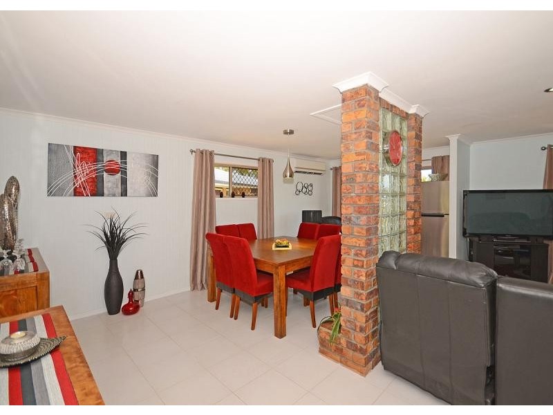 26 Wattlebird  Lane, Eli Waters QLD 4655