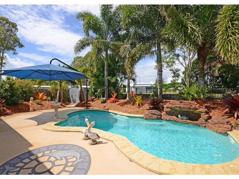 26 Wattlebird  Lane, Eli Waters QLD 4655