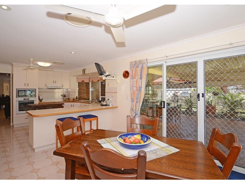 3 Whimbrel Grove, Eli Waters QLD 4655