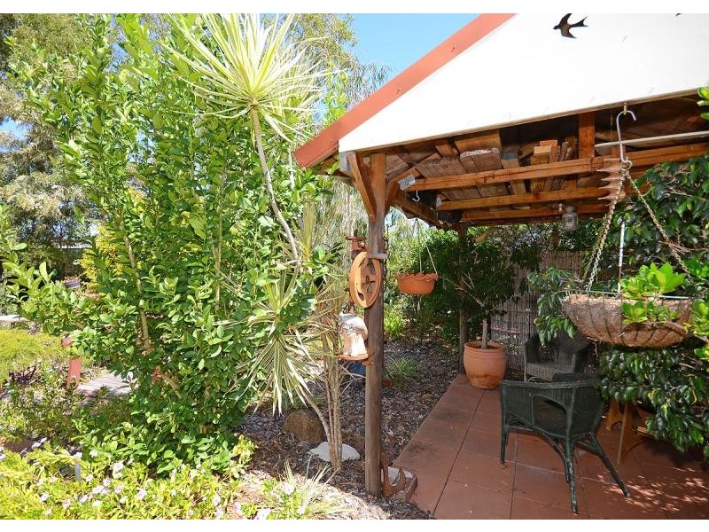 3 Whimbrel Grove, Eli Waters QLD 4655