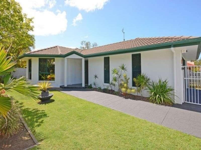 2 Macbel Court, Torquay QLD 4655